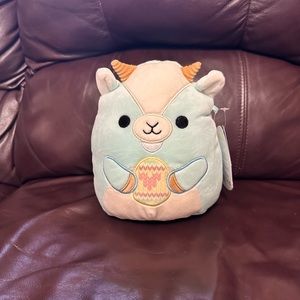SQUISHMALLOW | Domingo Goat 8 inch |
